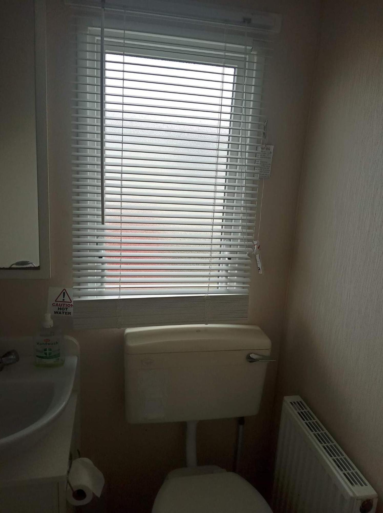 Caledonian Caravan Jaywick Sands Exterior photo