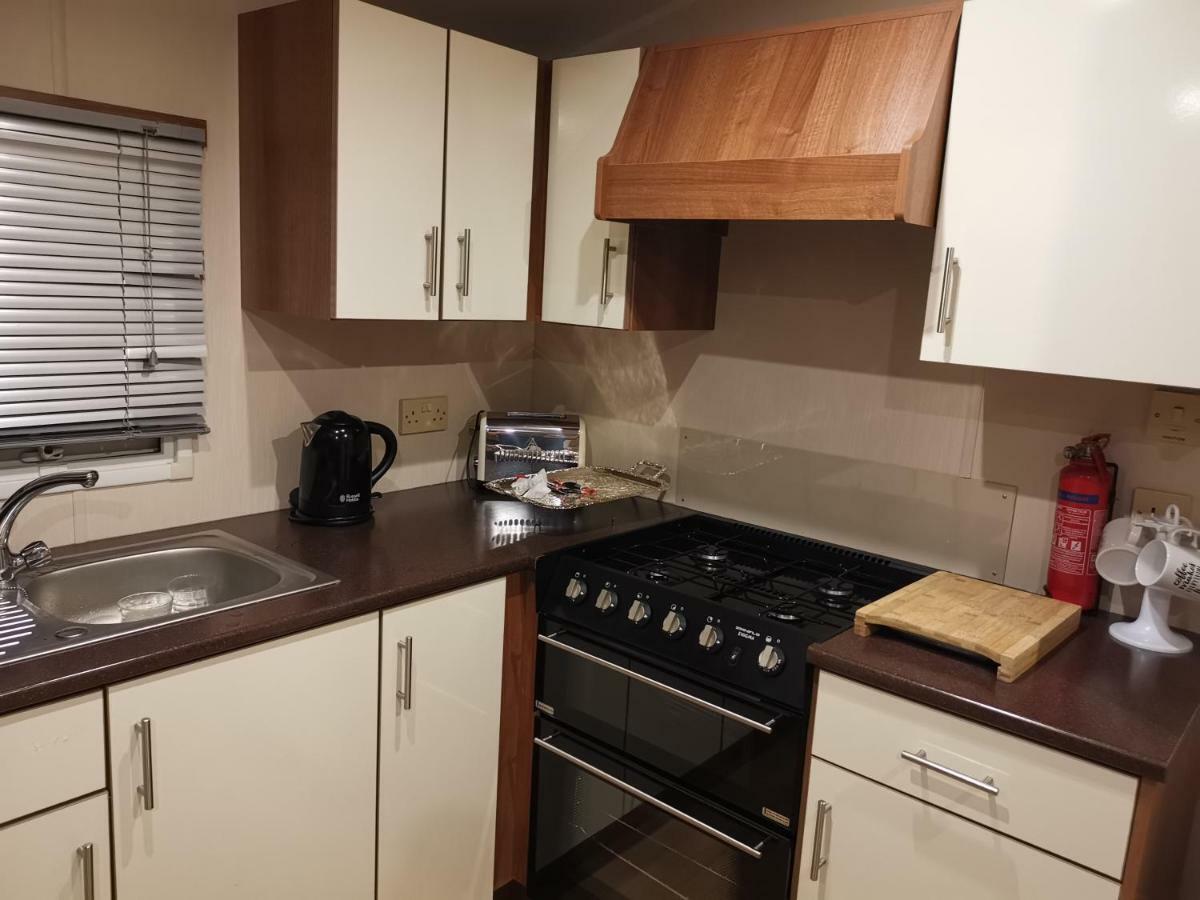 Caledonian Caravan Jaywick Sands Exterior photo